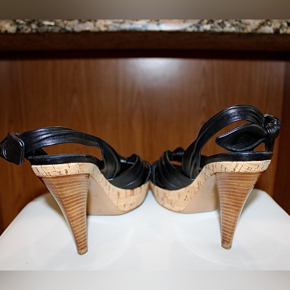 🔥🖤LV Black Leather🖤🔥 LV Porto Cervo Black Leather & Cork Sandals - Picture 9 of 9